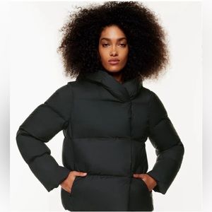 Babaton The Duvet Puffer Short